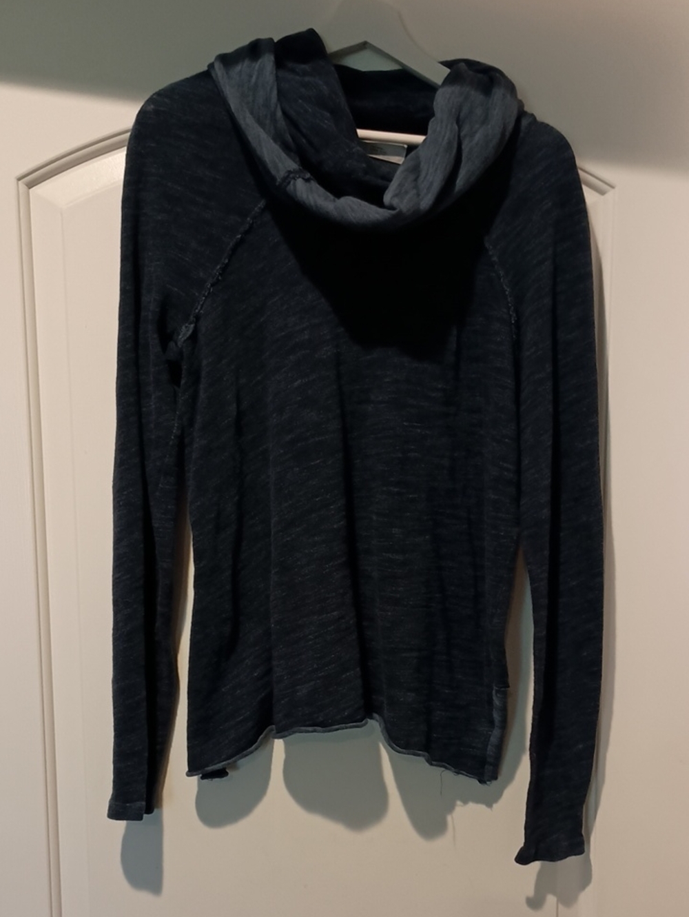 Free People Beach Cocoon Cowl Cozy Dark Heather Navy Light Weight Sweater Large